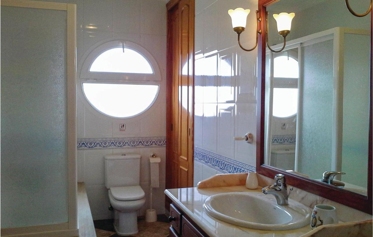 Awesome Home In Portman With Kitchen المظهر الخارجي الصورة