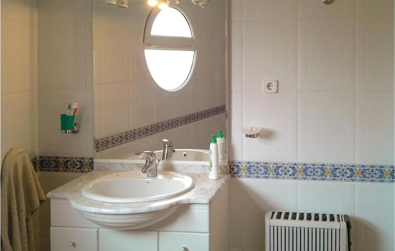 Awesome Home In Portman With Kitchen المظهر الخارجي الصورة
